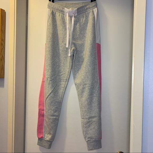 GARAGE | Sweatsuit - Picture 4 of 6